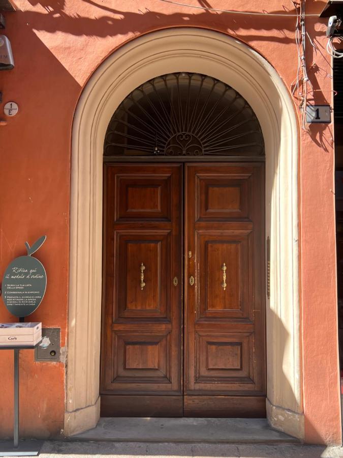 Piazza Maggiore Luxury Apartment Болоня Екстериор снимка