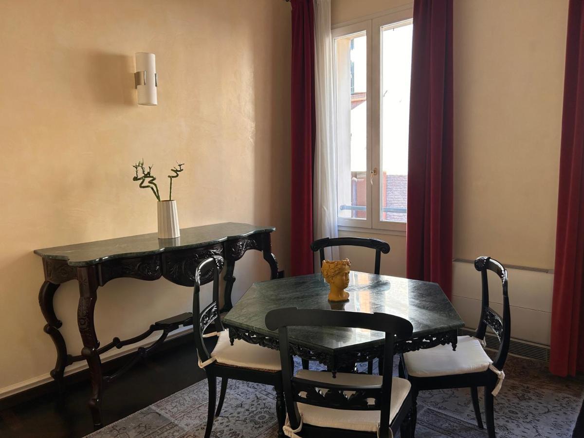Piazza Maggiore Luxury Apartment Болоня Екстериор снимка