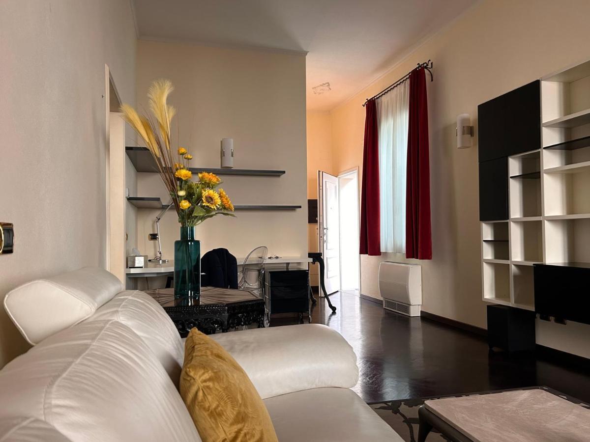 Piazza Maggiore Luxury Apartment Болоня Екстериор снимка