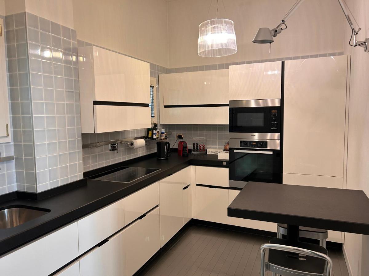 Piazza Maggiore Luxury Apartment Болоня Екстериор снимка