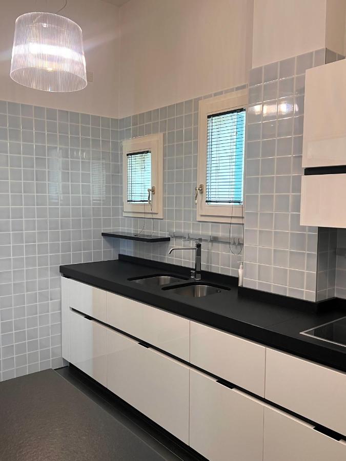 Piazza Maggiore Luxury Apartment Болоня Екстериор снимка