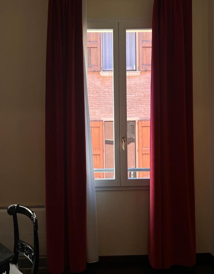 Piazza Maggiore Luxury Apartment Болоня Екстериор снимка