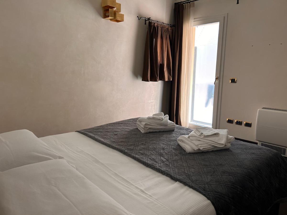 Piazza Maggiore Luxury Apartment Болоня Екстериор снимка